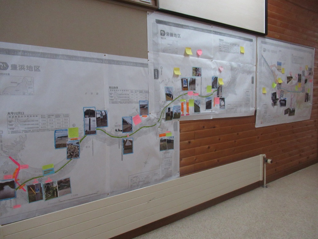 島牧中学校の生徒たちがフィールドワークや、地元の人たちから話を聞いたりして作成した島牧村防災マップです。危険個所等が分かりやすく説明されていますね。