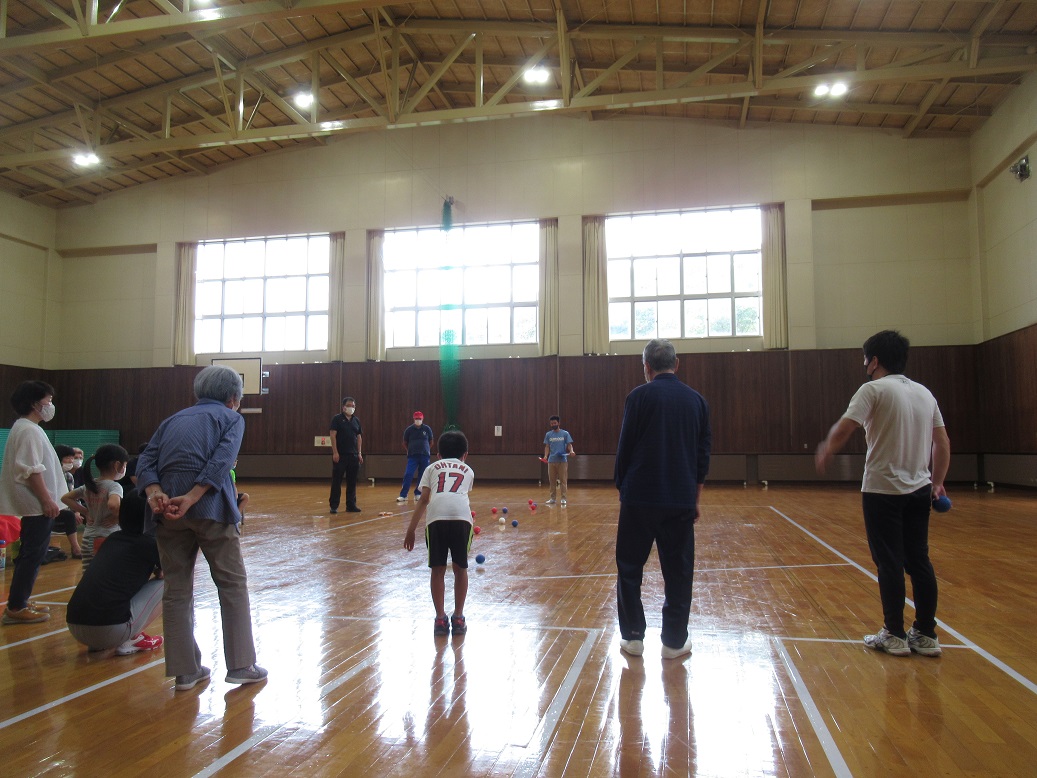 老若男女混成のチーム編成で行いました。